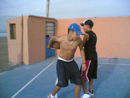 here the 2best NBA basketball player